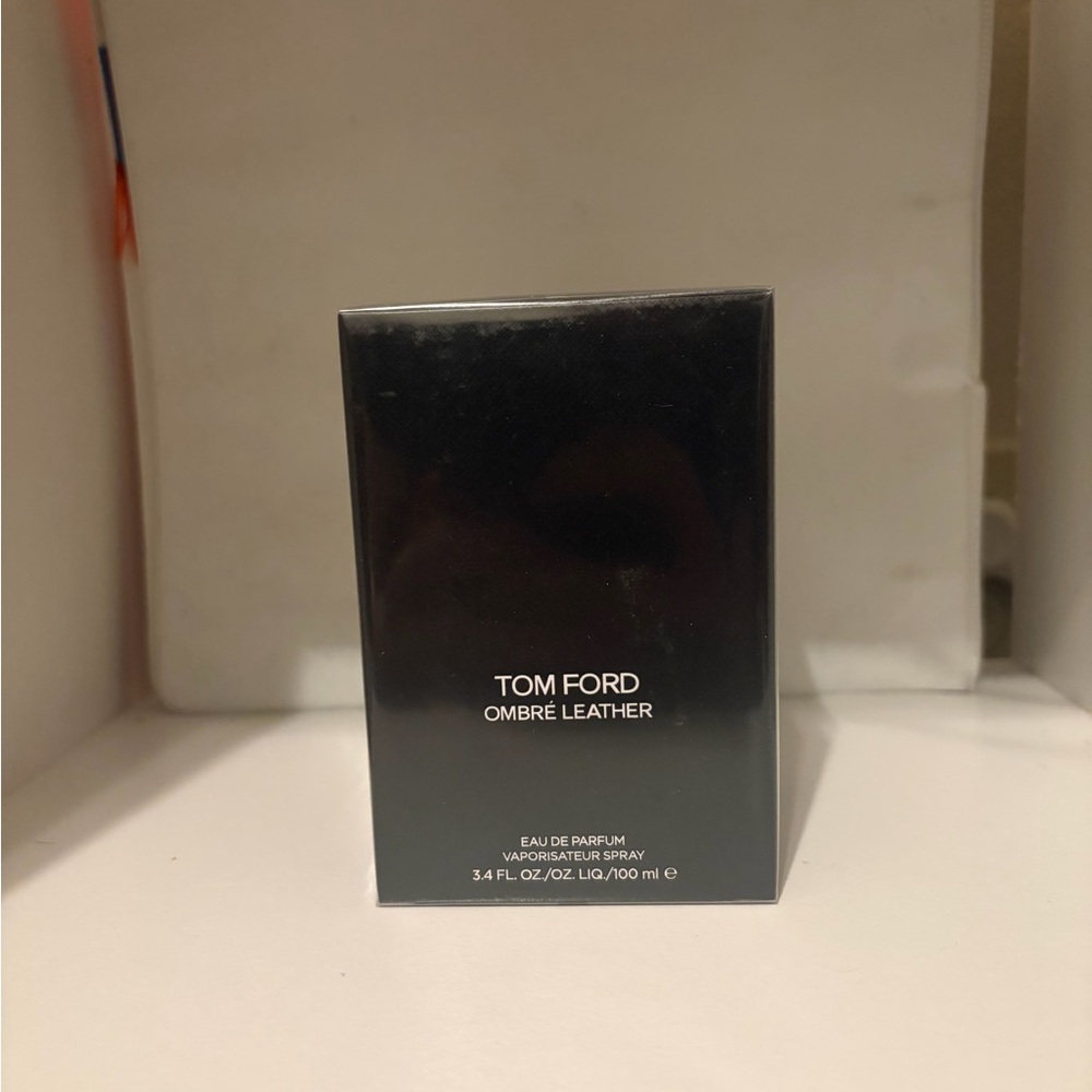 Tom Ford Ombre Leather Fragrance in Black